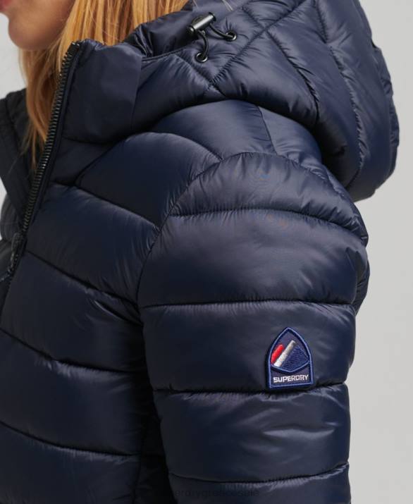 κλασικό puffer jacket με κουκούλα γυναίκες είδη ένδυσης ΠΟΛΕΜΙΚΟ ΝΑΥΤΙΚΟ Superdry L02L3687