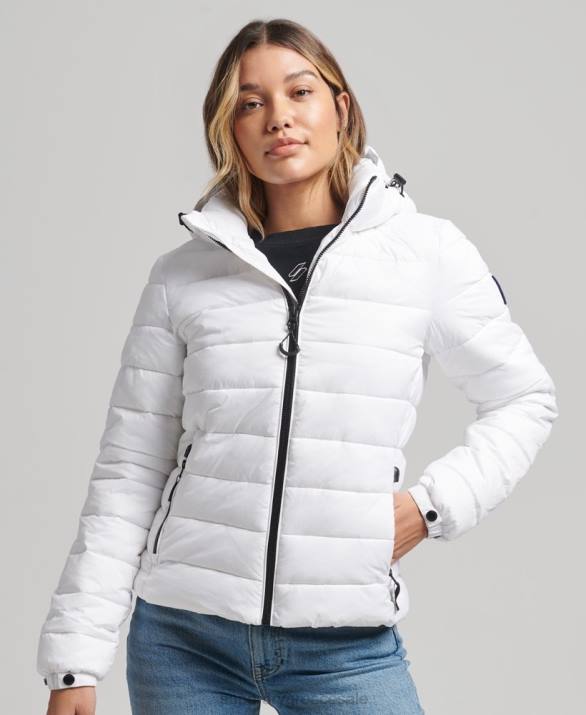 κλασικό puffer jacket με κουκούλα γυναίκες είδη ένδυσης άσπρο Superdry L02L3712