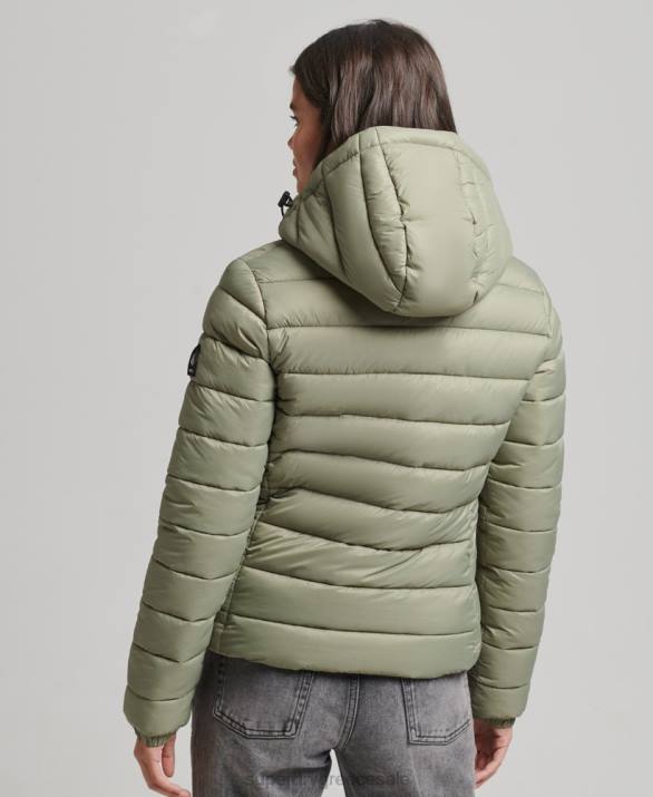 κλασικό puffer jacket με κουκούλα γυναίκες είδη ένδυσης χακί Superdry L02L3730