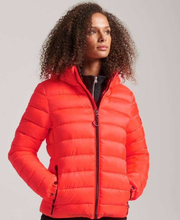 κλασικό puffer jacket με κουκούλα γυναίκες είδη ένδυσης κοράλλι Superdry L02L3790