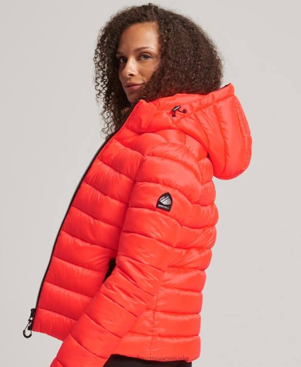 κλασικό puffer jacket με κουκούλα γυναίκες είδη ένδυσης κοράλλι Superdry L02L3790