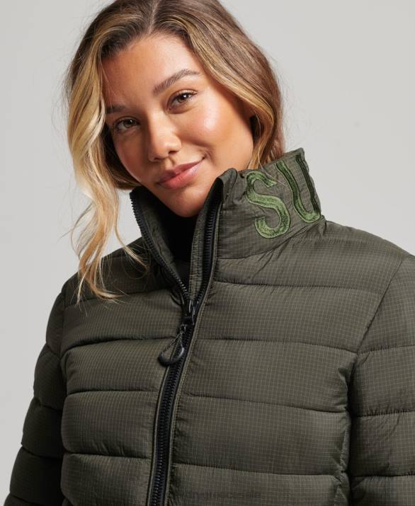 κλασικό λογότυπο puffer jacket γυναίκες είδη ένδυσης πράσινος Superdry L02L5437