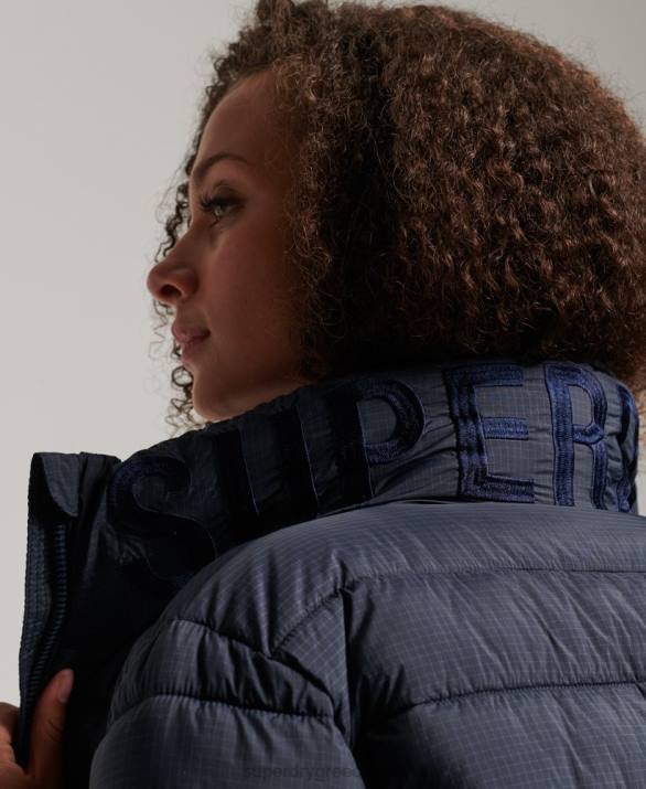 κλασικό λογότυπο puffer jacket γυναίκες είδη ένδυσης ΠΟΛΕΜΙΚΟ ΝΑΥΤΙΚΟ Superdry L02L5486